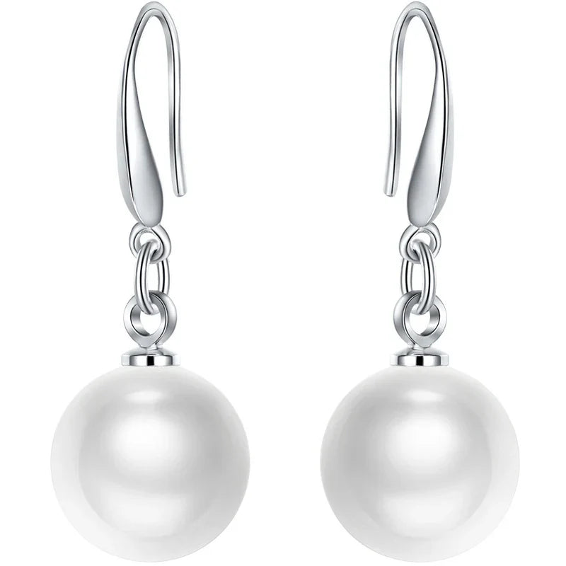 Fashionable Elegant Round Shell Pearl And Pearl Earrings
